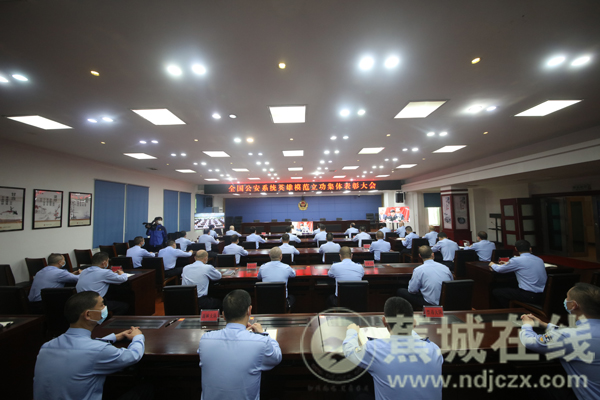 楊凱同志獲評“全國優(yōu)秀人民警察”